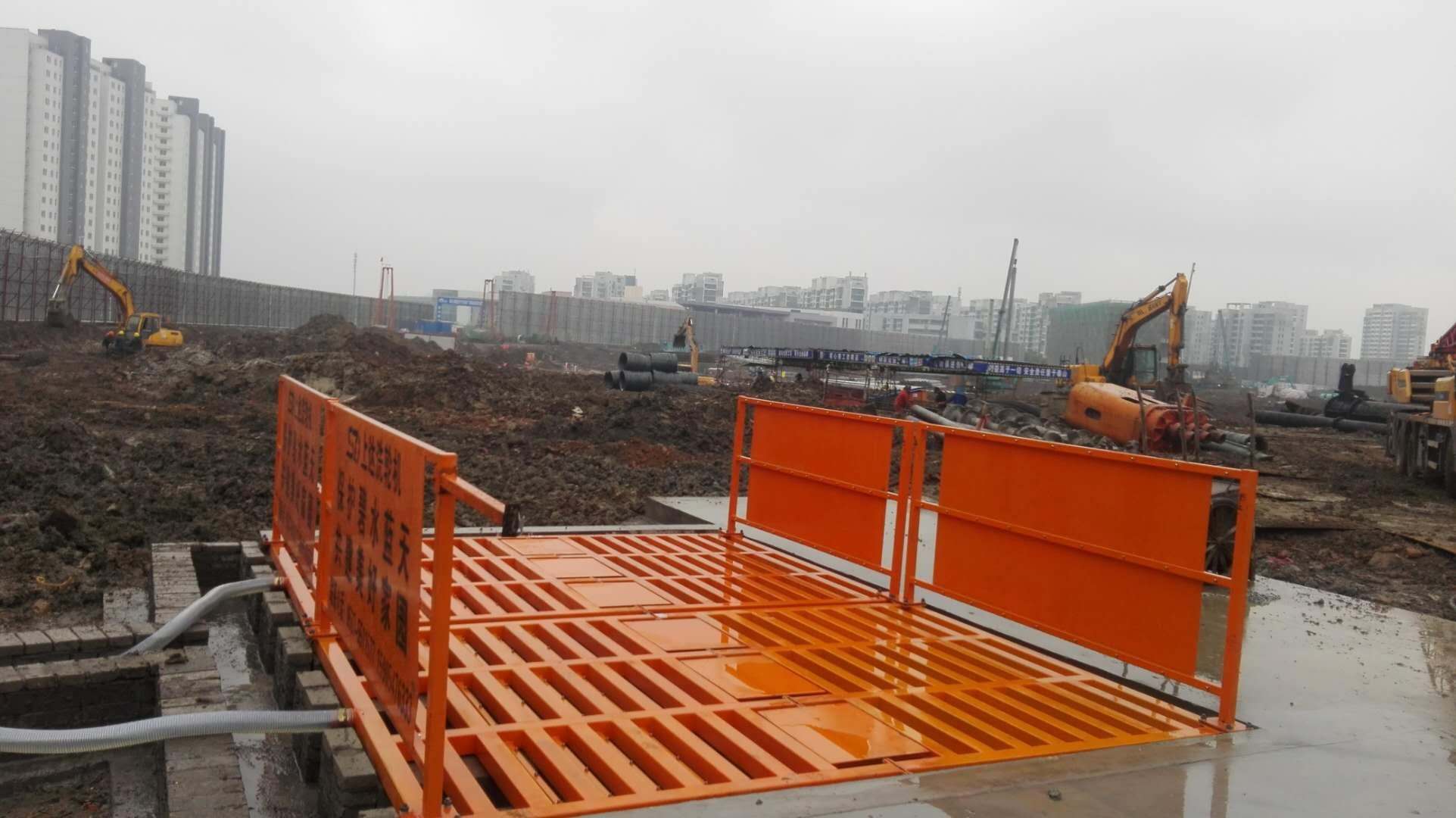 施工中的清道夫-广诺环保工程洗轮设备-专业厂家制造